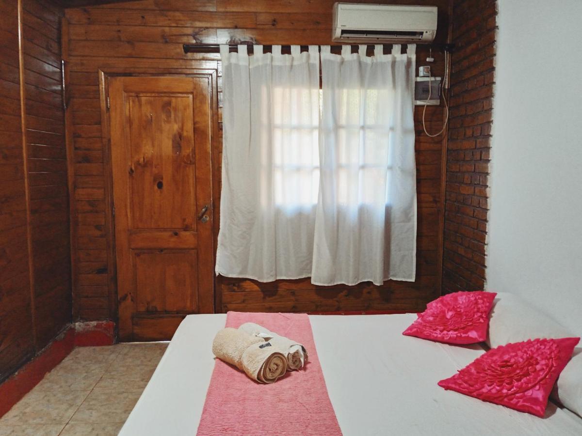 Garden Stone Hostel Puerto Iguazu Exterior photo