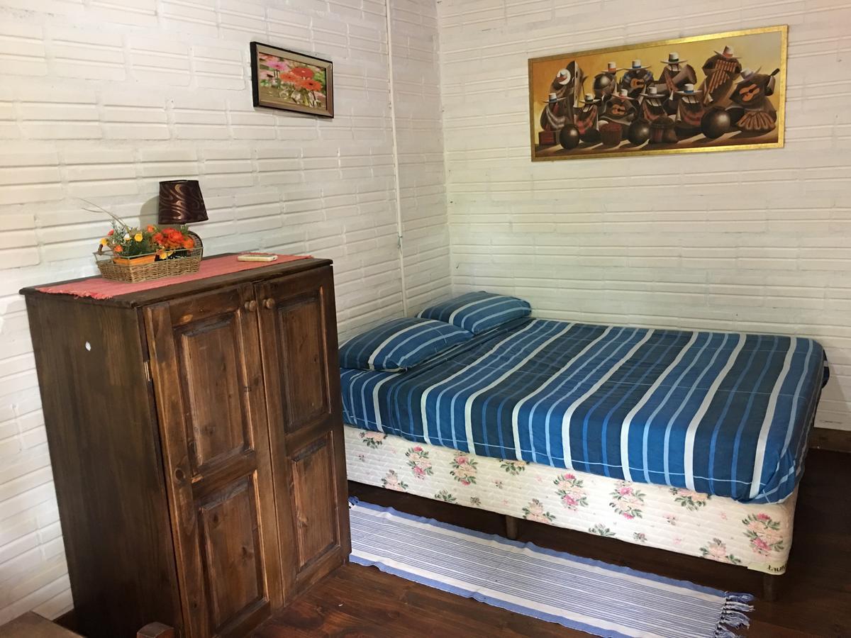 Garden Stone Hostel Puerto Iguazu Exterior photo